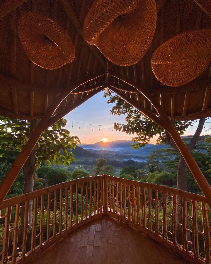 Villa Bird Hills Bamboo House Karangasem Exterior foto