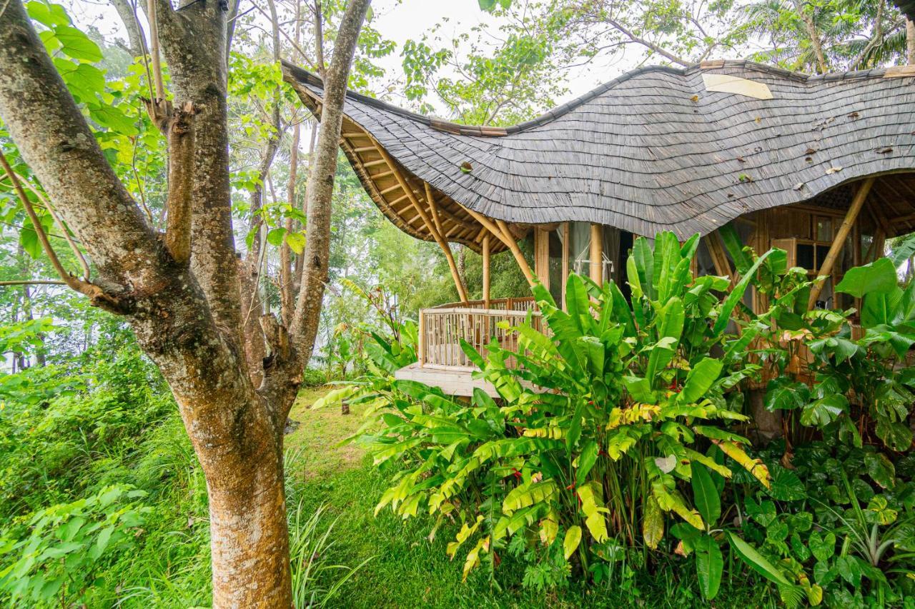 Villa Bird Hills Bamboo House Karangasem Exterior foto