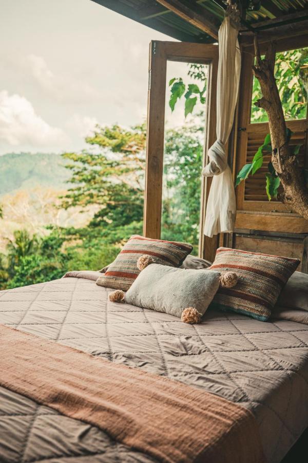 Villa Bird Hills Bamboo House Karangasem Exterior foto